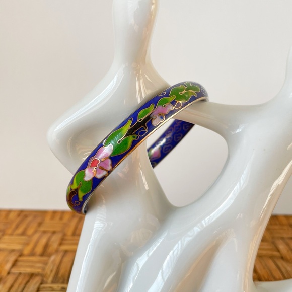 Cloisonné Floral Bangle Bracelet - Picture 1 of 8